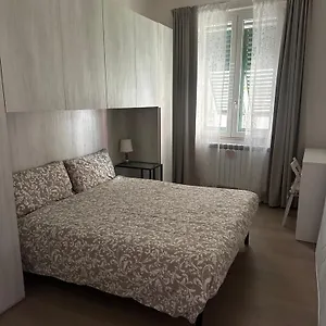 Affittacamere Da Robi Con Bagno Privato Esterno, Firenze